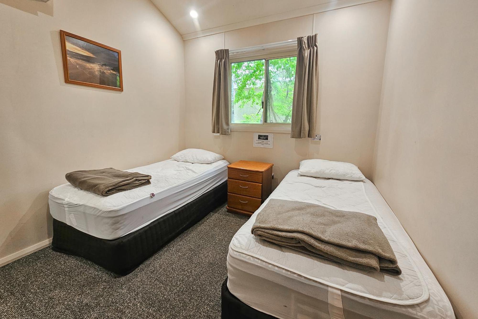 Tasman Holiday Parks - Rollingstone المظهر الخارجي الصورة