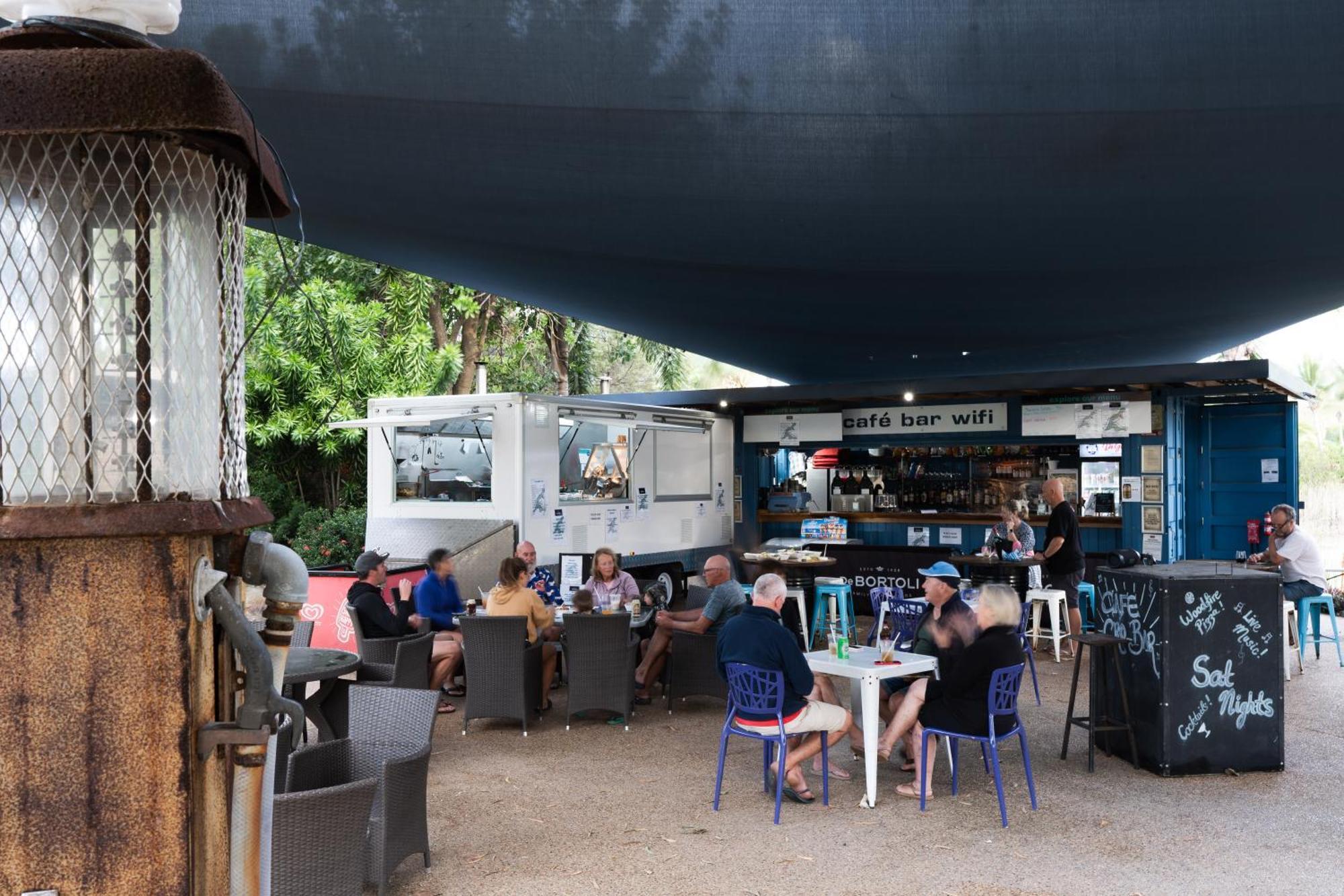 Tasman Holiday Parks - Rollingstone المظهر الخارجي الصورة